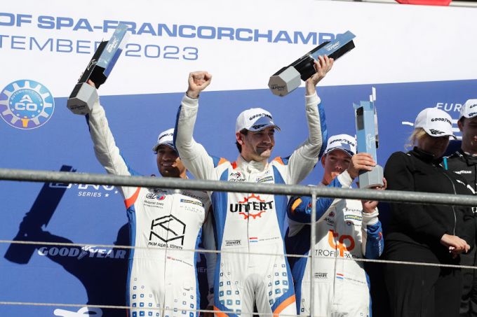 Podium 4u van Spa-Francorchamps