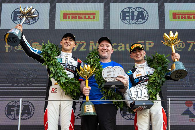 KCMG ENYA by Pinnacle Motorsport pakt schitterende 1-2 zege in de 72e Grand Prix van Macau