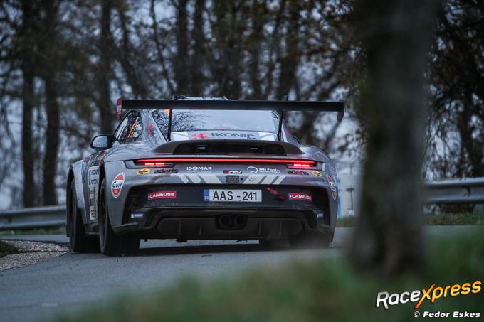 Porsche 992 Rally GT