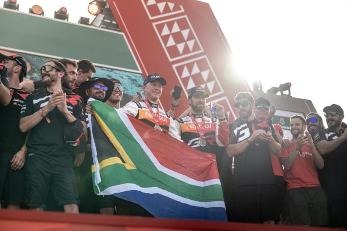 Dakar Rally 2026 TOYOTA GAZOO Racing W2RC DKR GR Hilux Foto 12