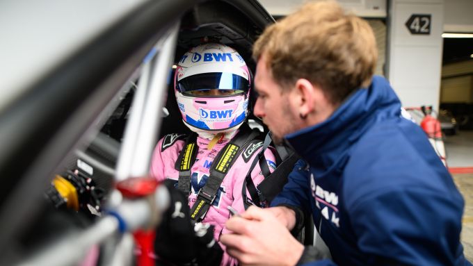 Porsche Mobil 1 Supercup 120x Porsche 911 Cup 2026 foto PN 12