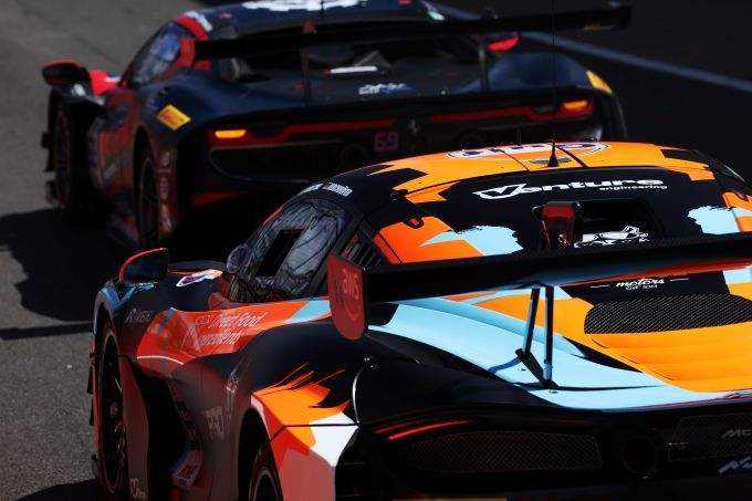 GT World Challenge powered by AWS Brands Hatch